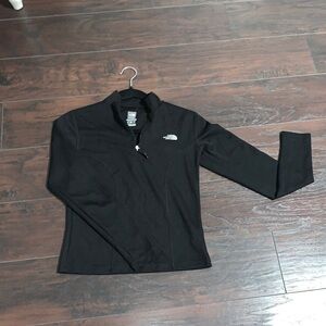 The North Face Black Women’s Pullover Zip-up, sz Small.